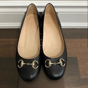 Gucci flats